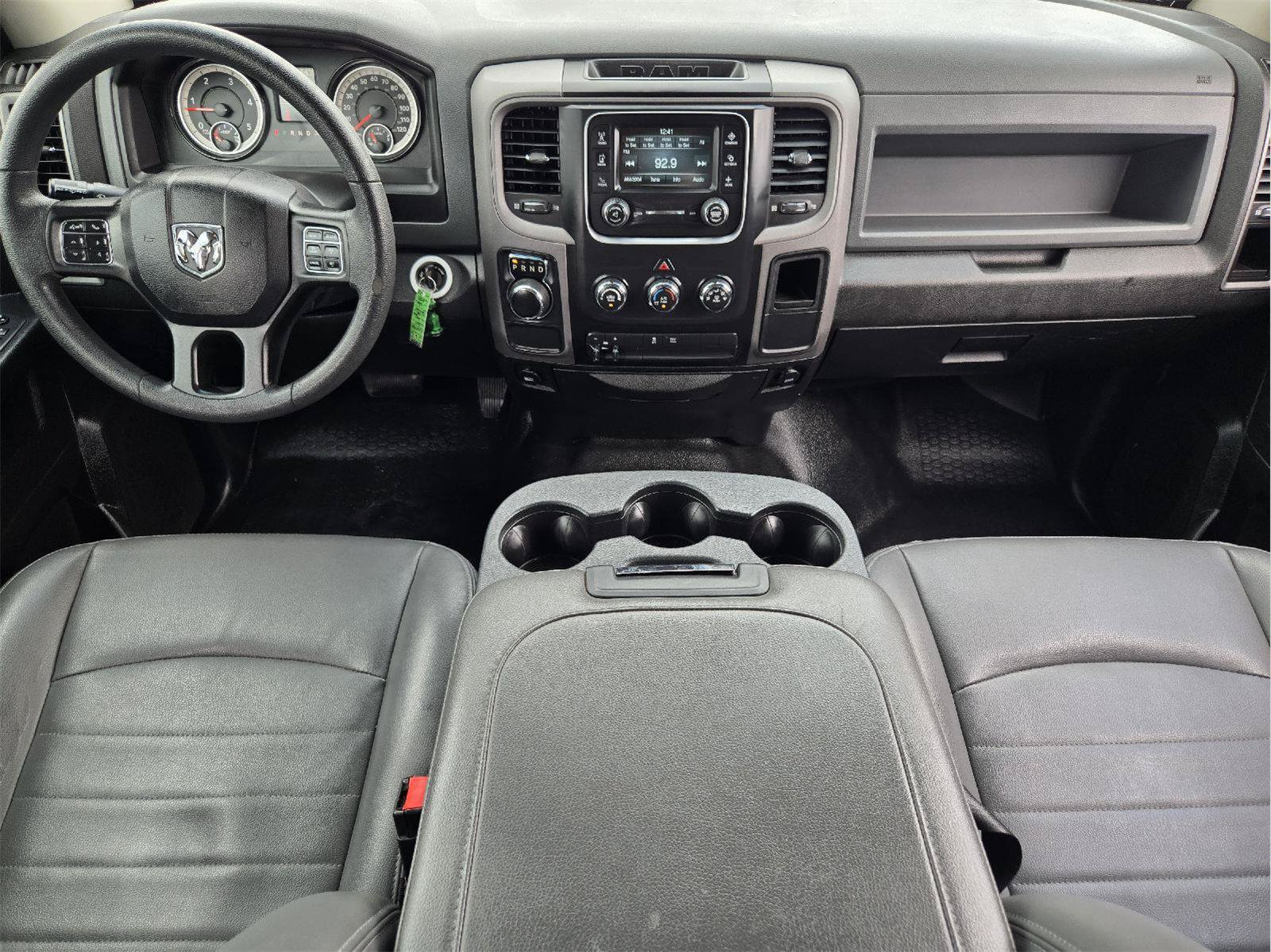Used 2019 RAM 1500 Tradesman w/ Chrome Appearance Group RWD image 23