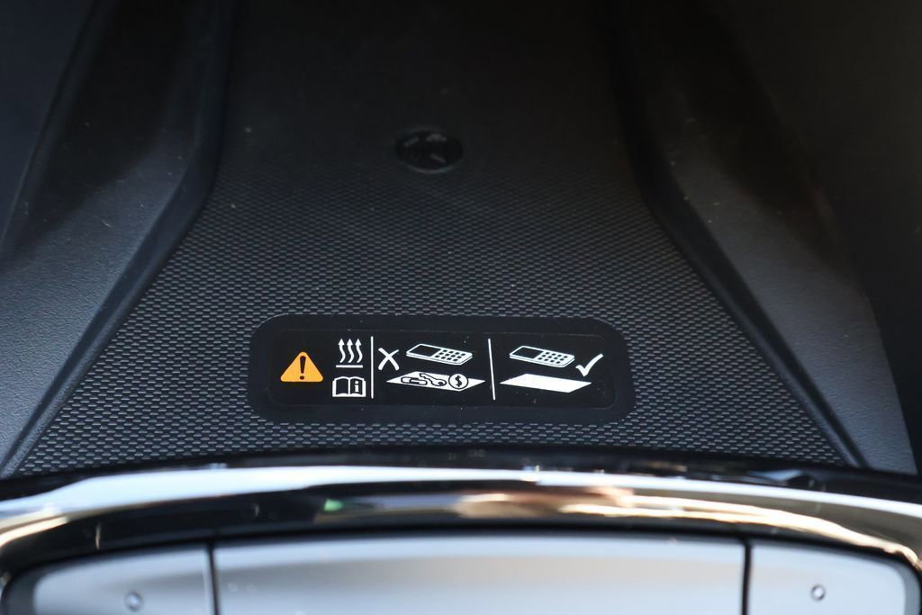 New 2026 Chevrolet Trax LT w/ Sunroof Package FWD image 35