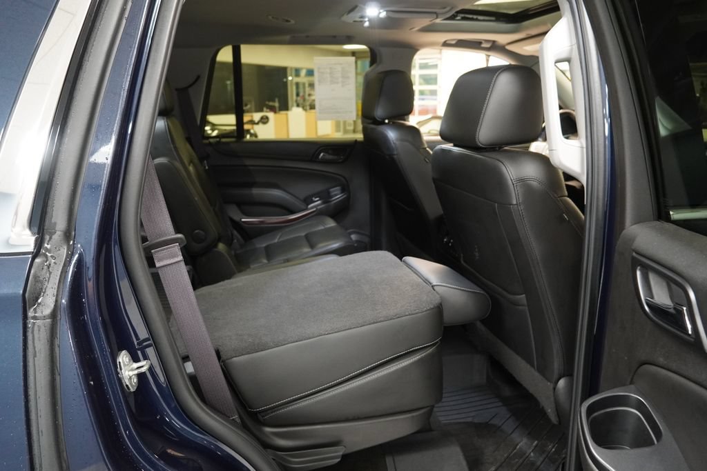 Used 2017 GMC Yukon SLT w/ Open Road Package AWD/4WD image 24