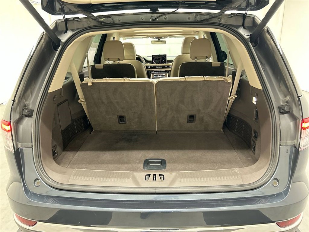 Used 2023 Lincoln Aviator Reserve w/ Elements Package Plus image 24