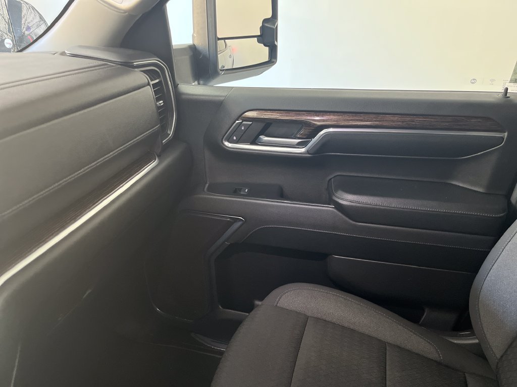 Used 2024 GMC Sierra 1500 Elevation AWD/4WD image 23