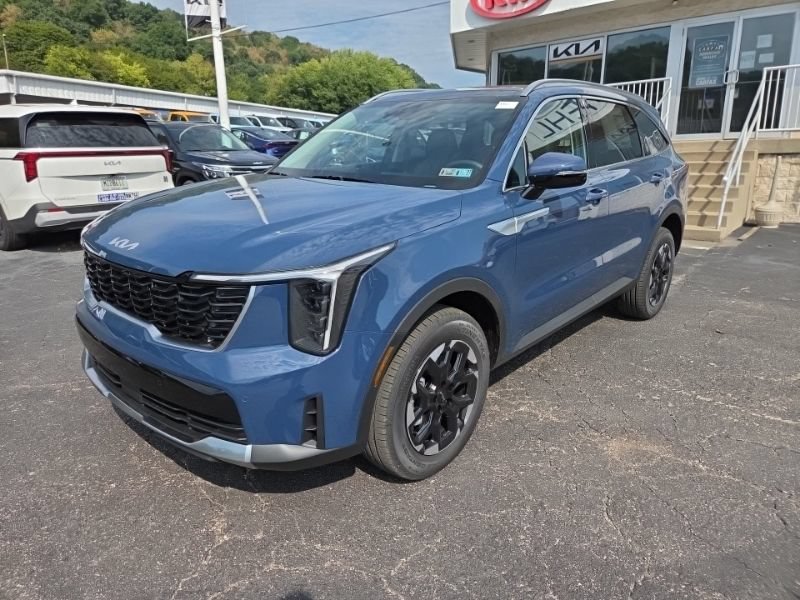 New 2026 Kia Sorento S AWD/4WD image 3