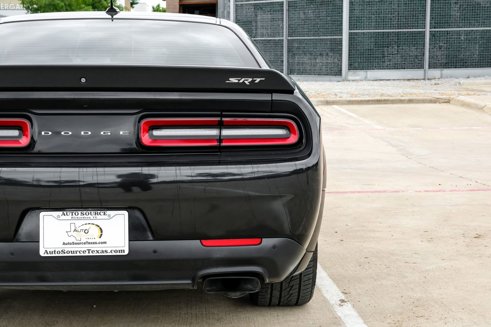 Used 2015 Dodge Challenger SRT Hellcat RWD image 47