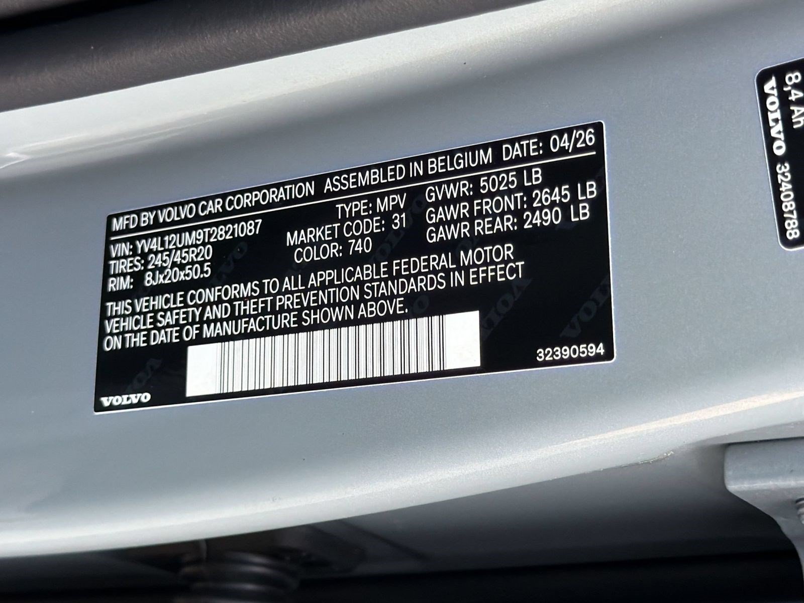 New 2026 Volvo XC40 B5 Ultra w/ Protection Package Premier AWD/4WD image 23