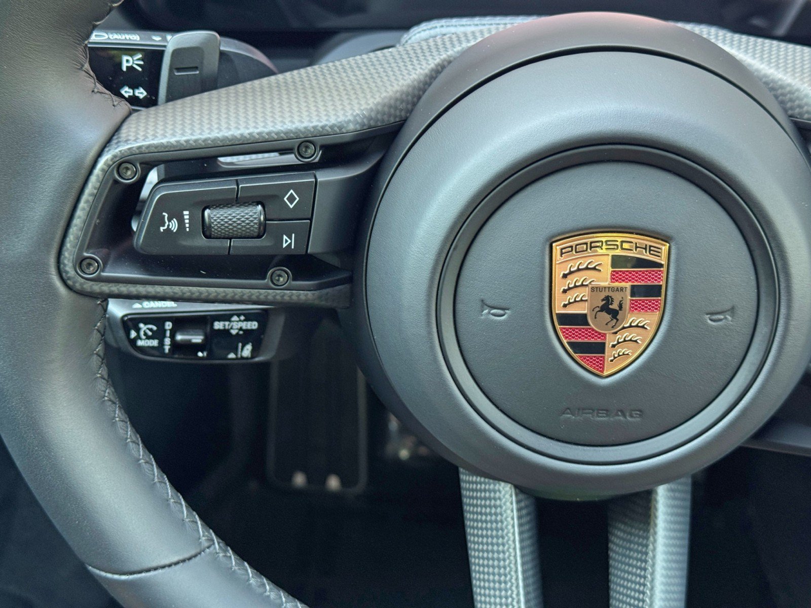 Used 2025 Porsche 911 Carrera 4 GTS AWD/4WD image 21