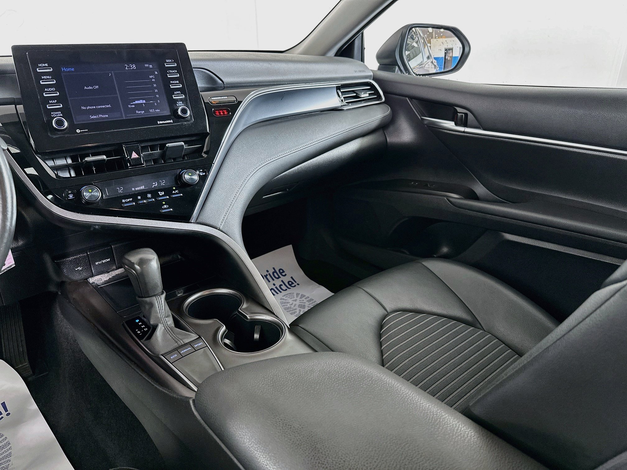 Used 2024 Toyota Camry SE FWD image 21