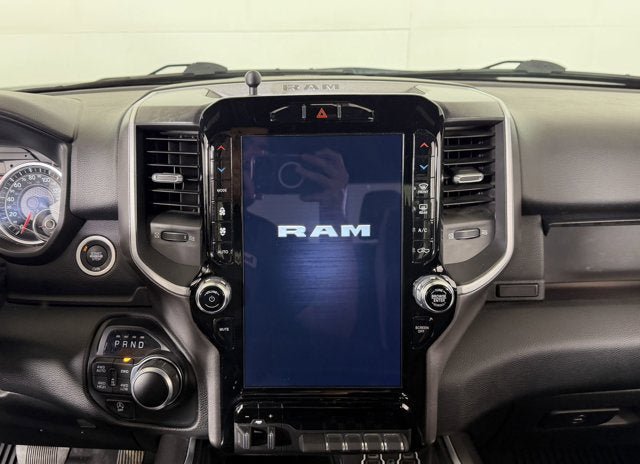 Used 2021 RAM 1500 Big Horn AWD/4WD image 11