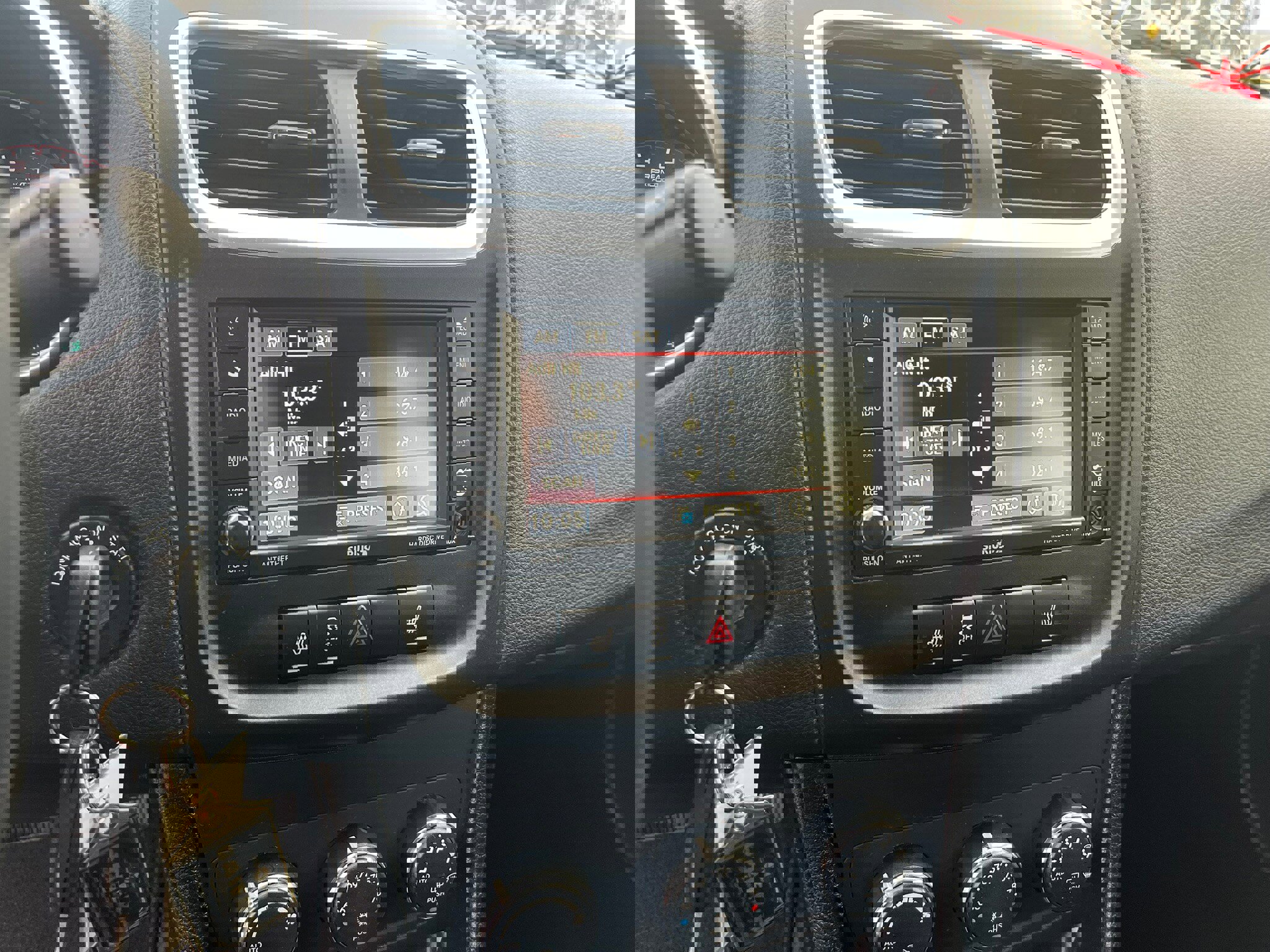 Used 2013 Dodge Avenger SXT w/ Rallye Appearance Group image 20