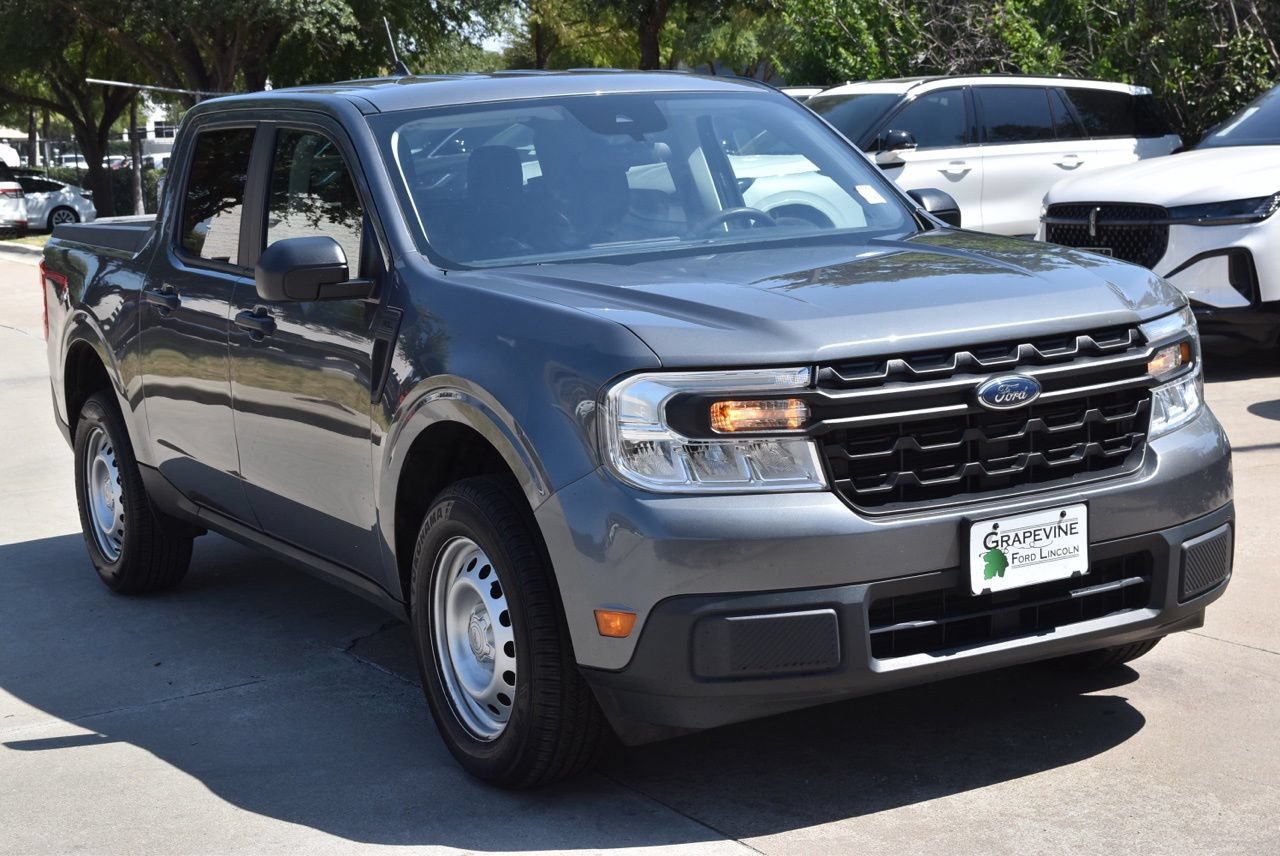 Used 2023 Ford Maverick XL FWD image 4
