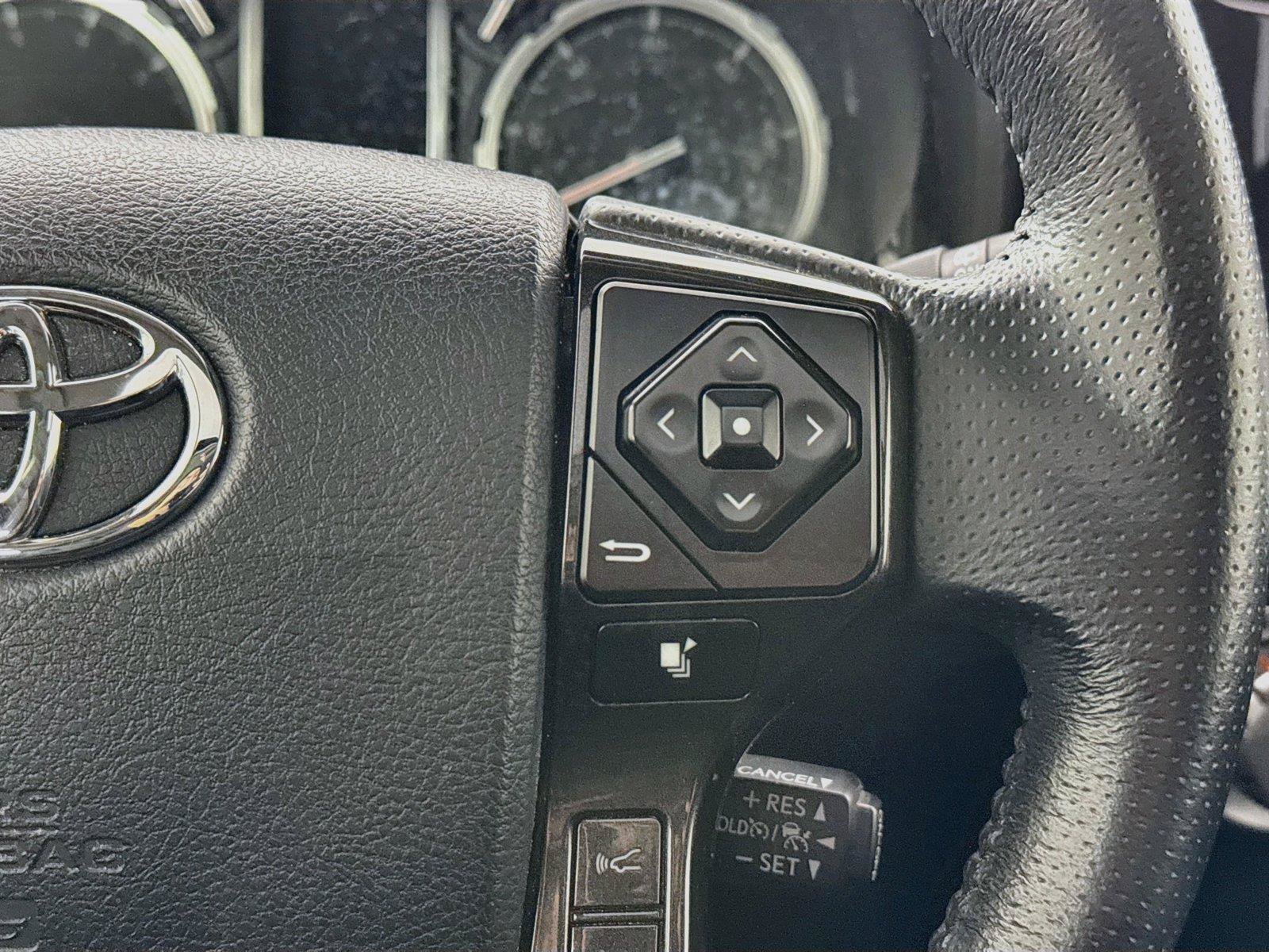 Certified 2021 Toyota 4Runner TRD Off-Road Premium w/ Moonroof Package AWD/4WD image 20