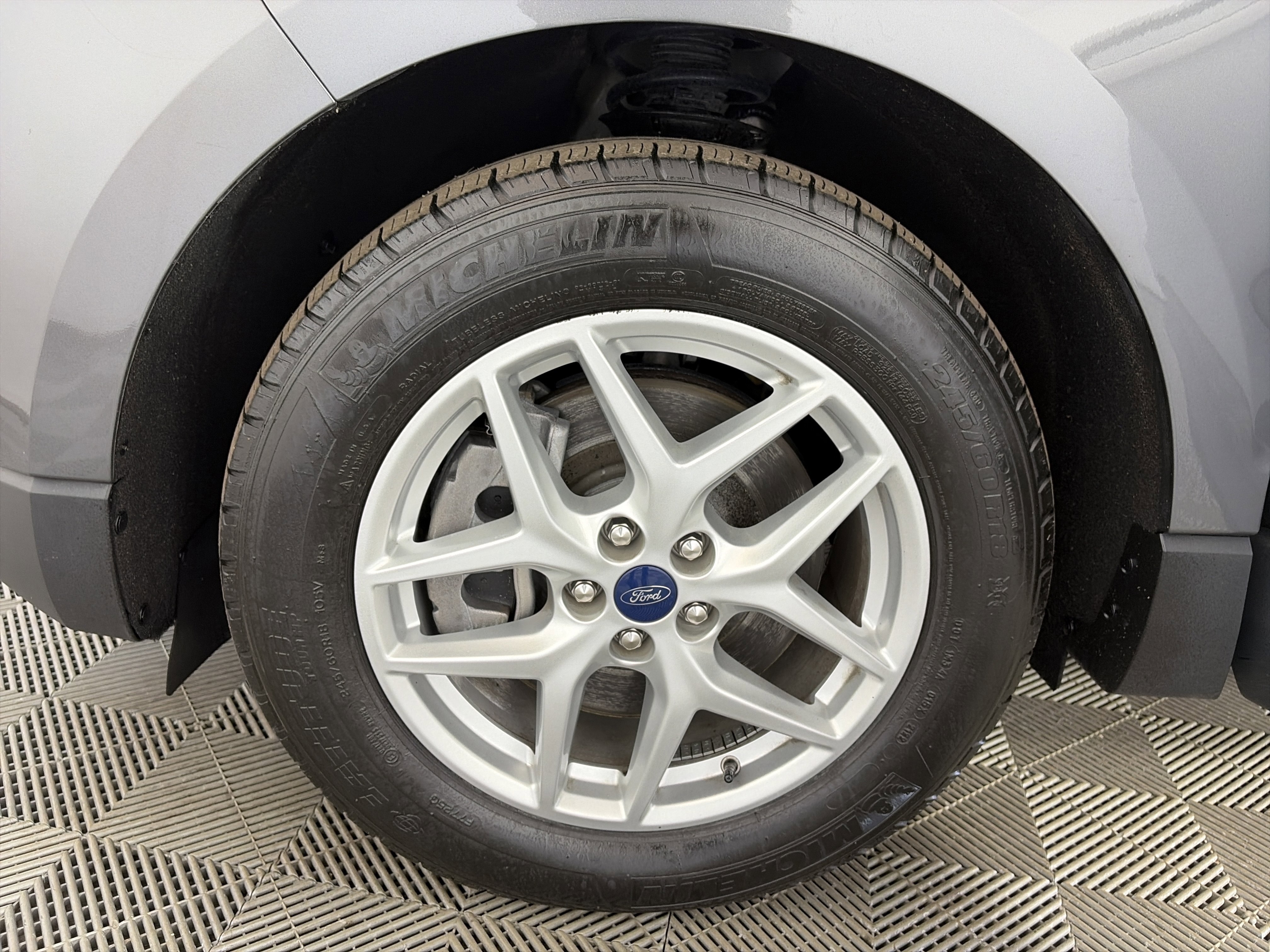 Used 2022 Ford Edge SEL w/ Convenience Package image 13