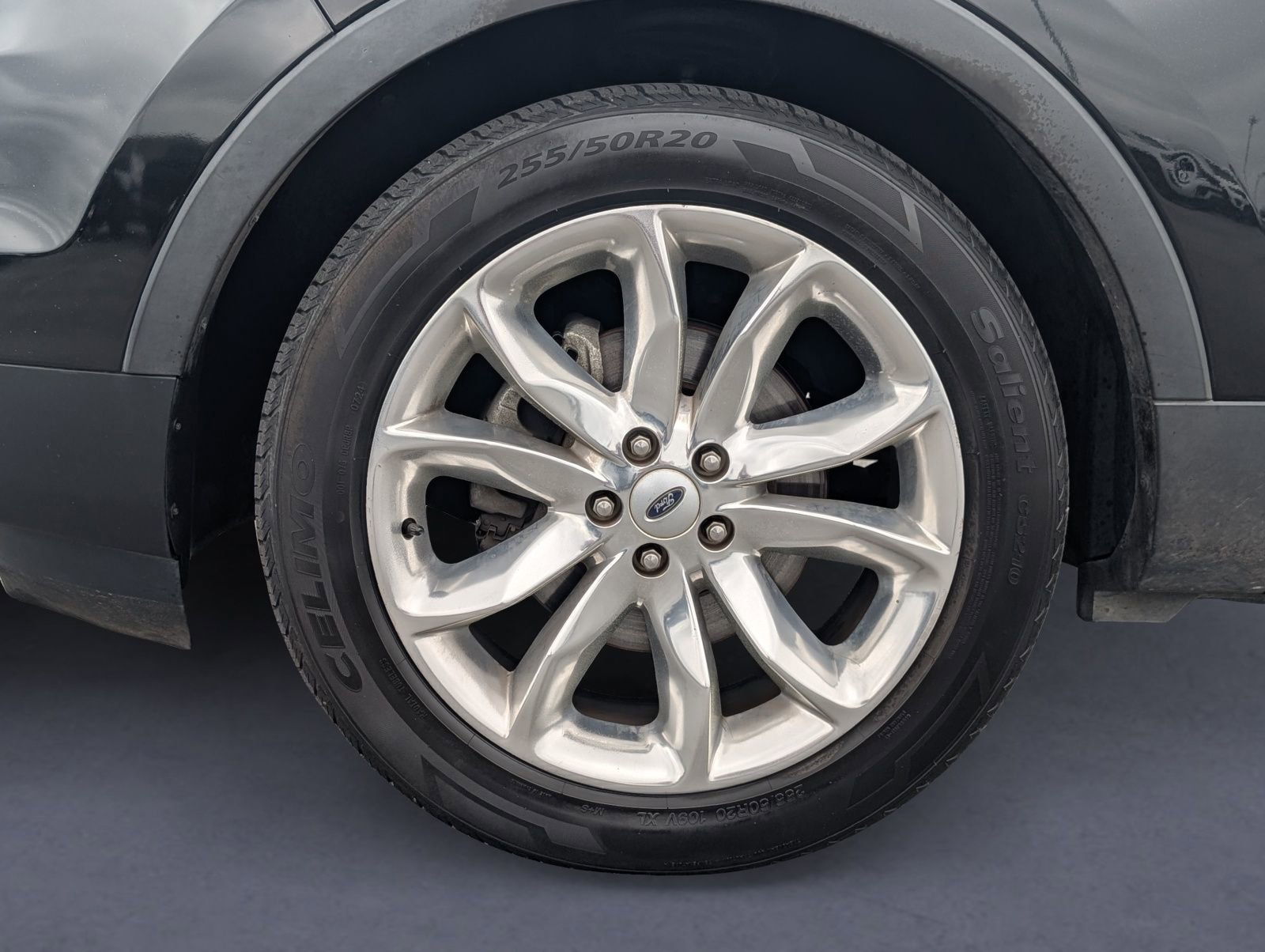 Used 2013 Ford Explorer Limited FWD image 30