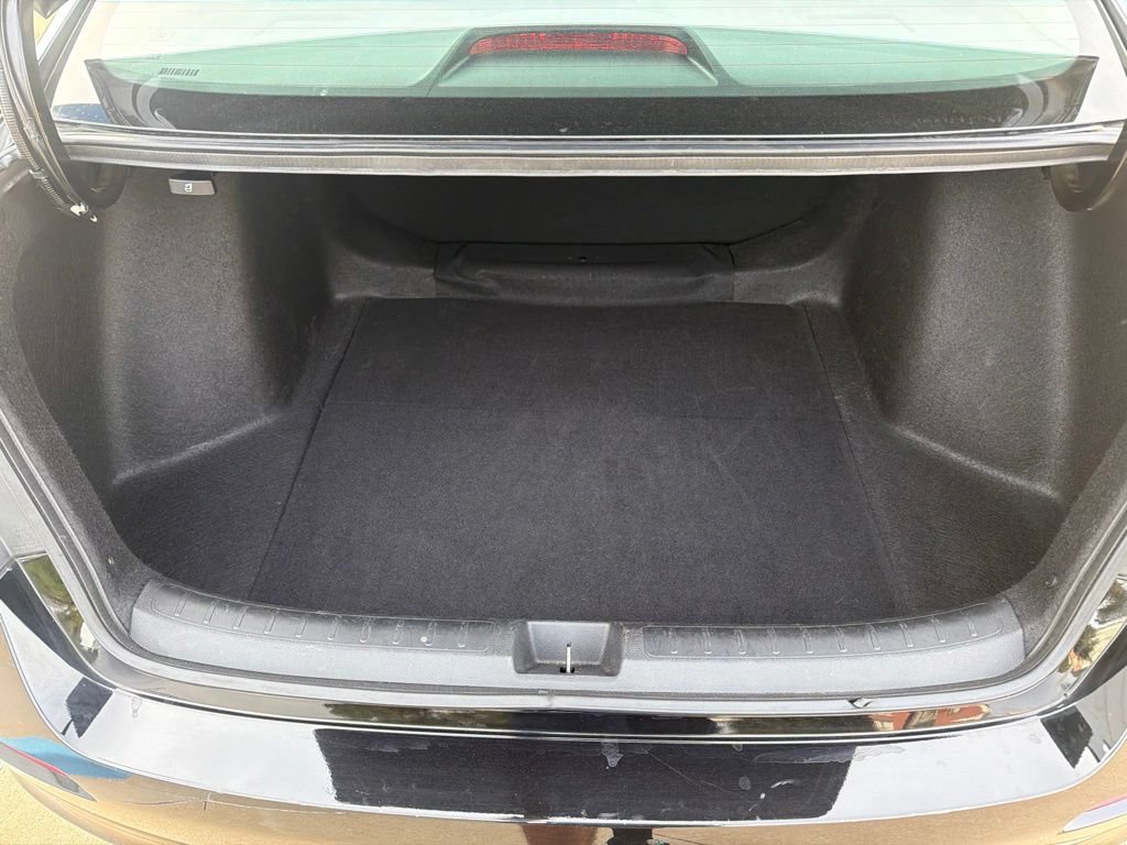 Used 2025 Honda Civic LX image 28