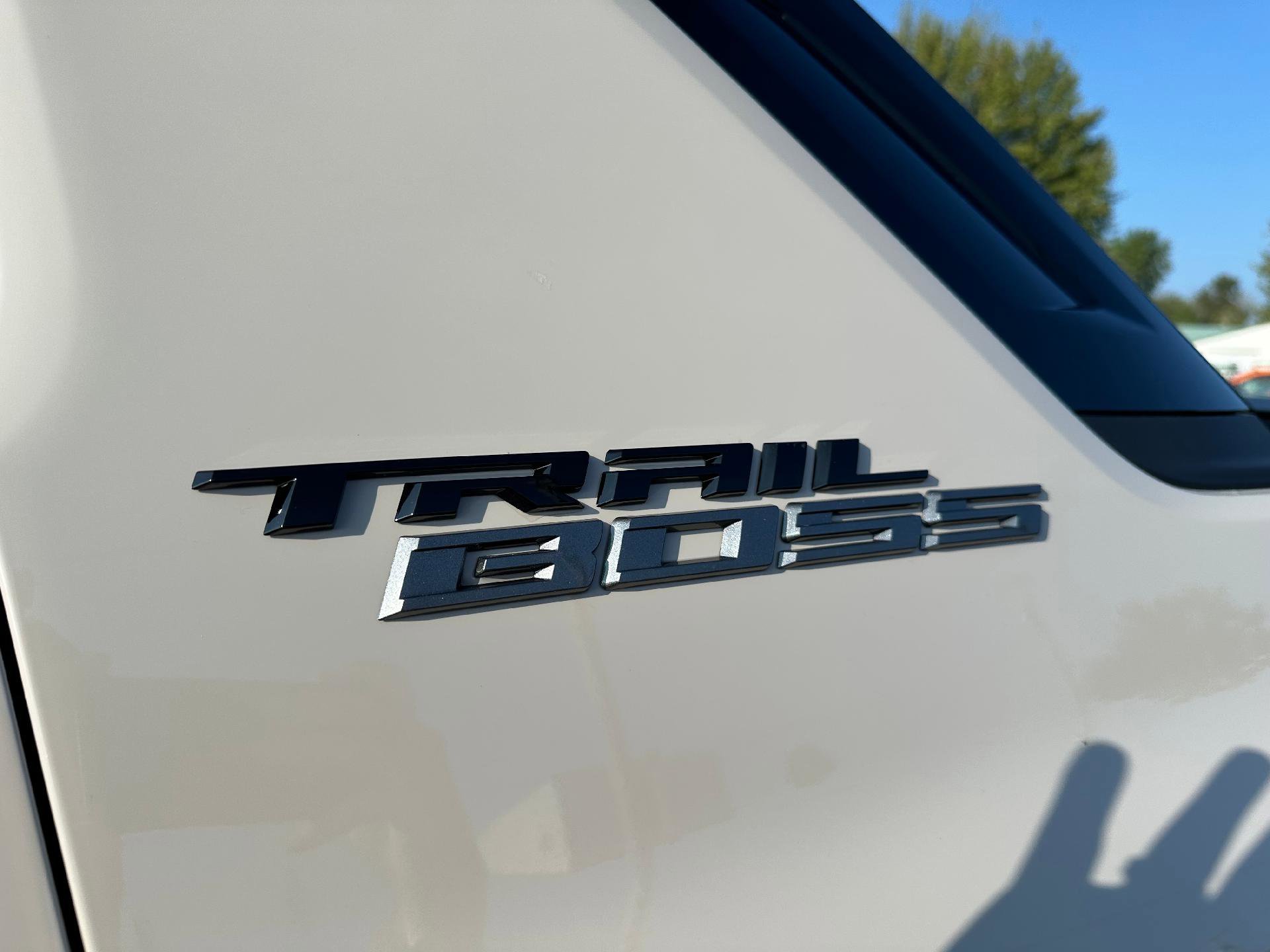 New 2026 Chevrolet Silverado EV Trail Boss w/ Plus Package image 15