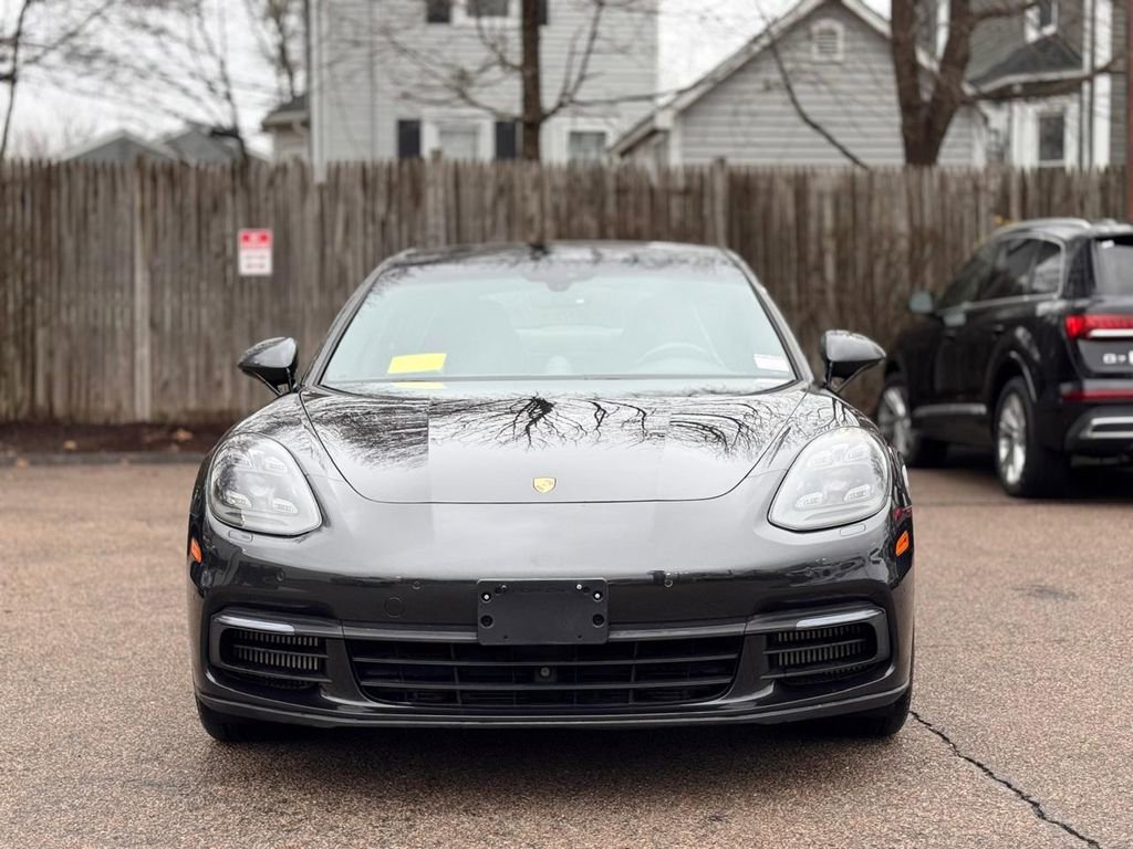 Used 2017 Porsche Panamera 4S image 9