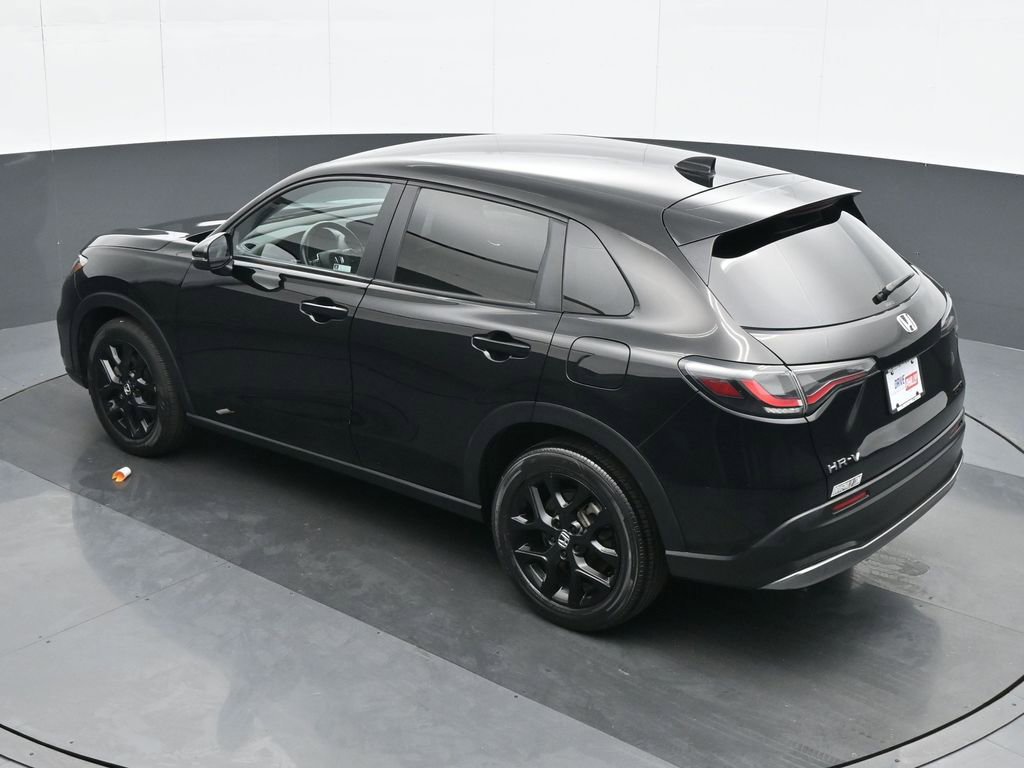 Used 2023 Honda HR-V Sport image 19