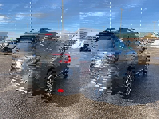 Used 2024 Subaru Outback Limited XT image 3