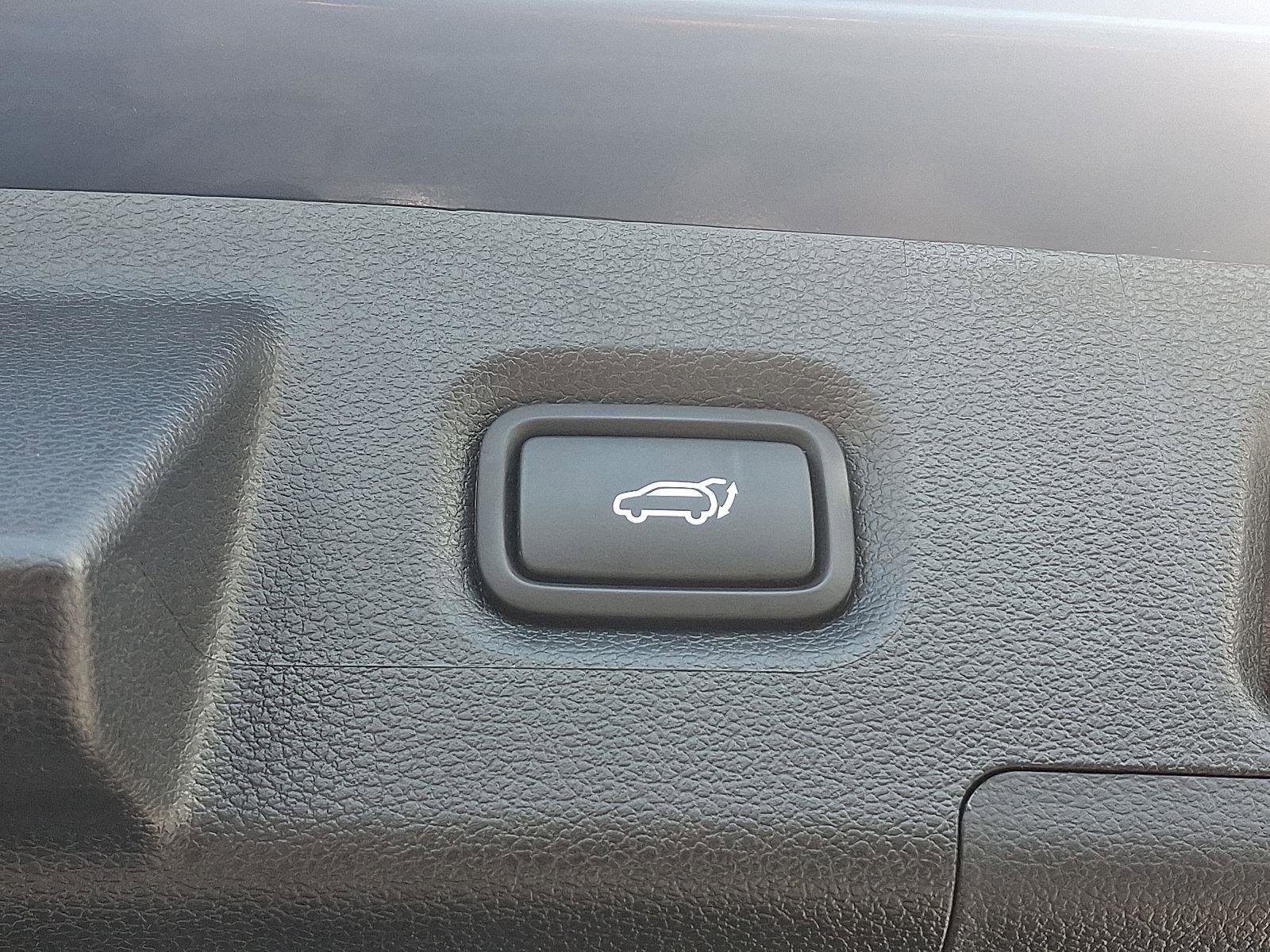 Used 2023 Hyundai Santa Fe XRT image 34