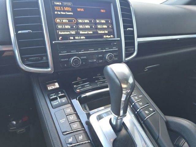 Used 2014 Porsche Cayenne S image 14
