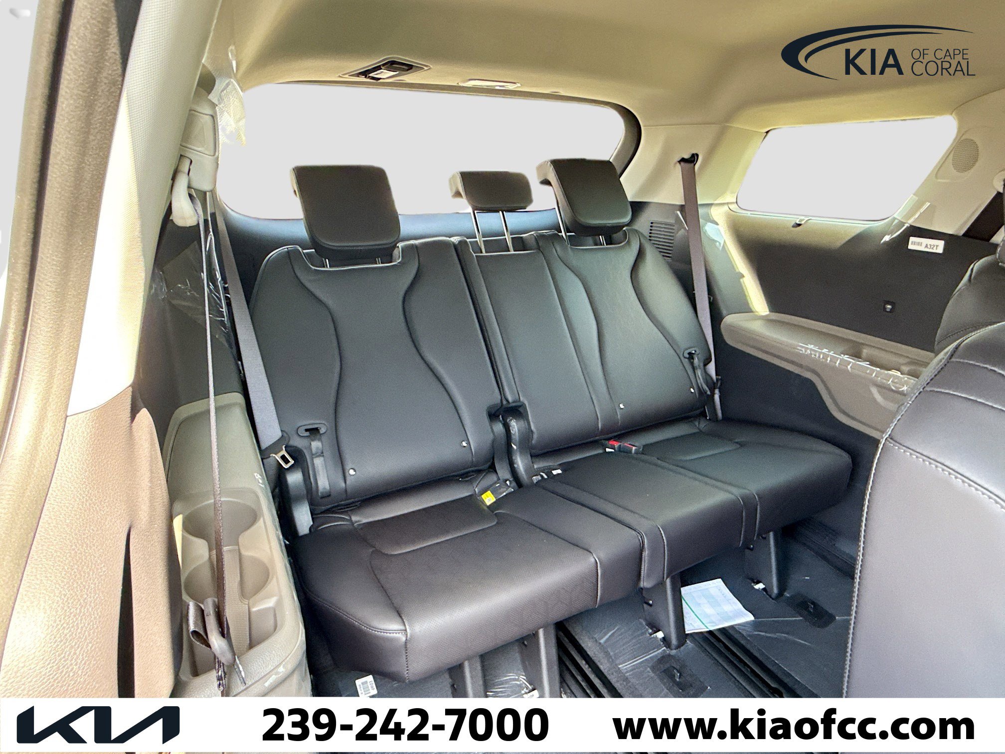 New 2026 Kia Carnival EX image 21