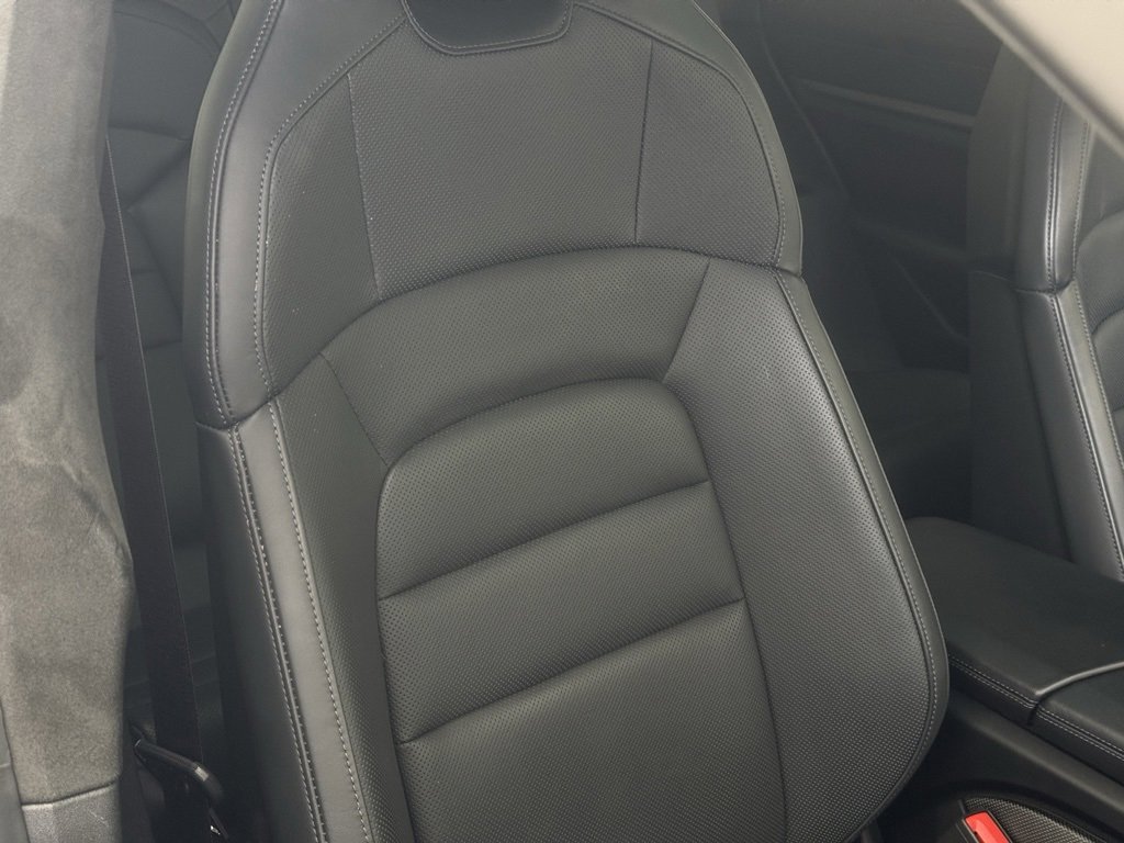 Used 2021 Porsche Taycan Turbo S image 54