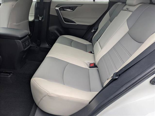 Used 2020 Toyota RAV4 XLE Premium AWD/4WD image 19