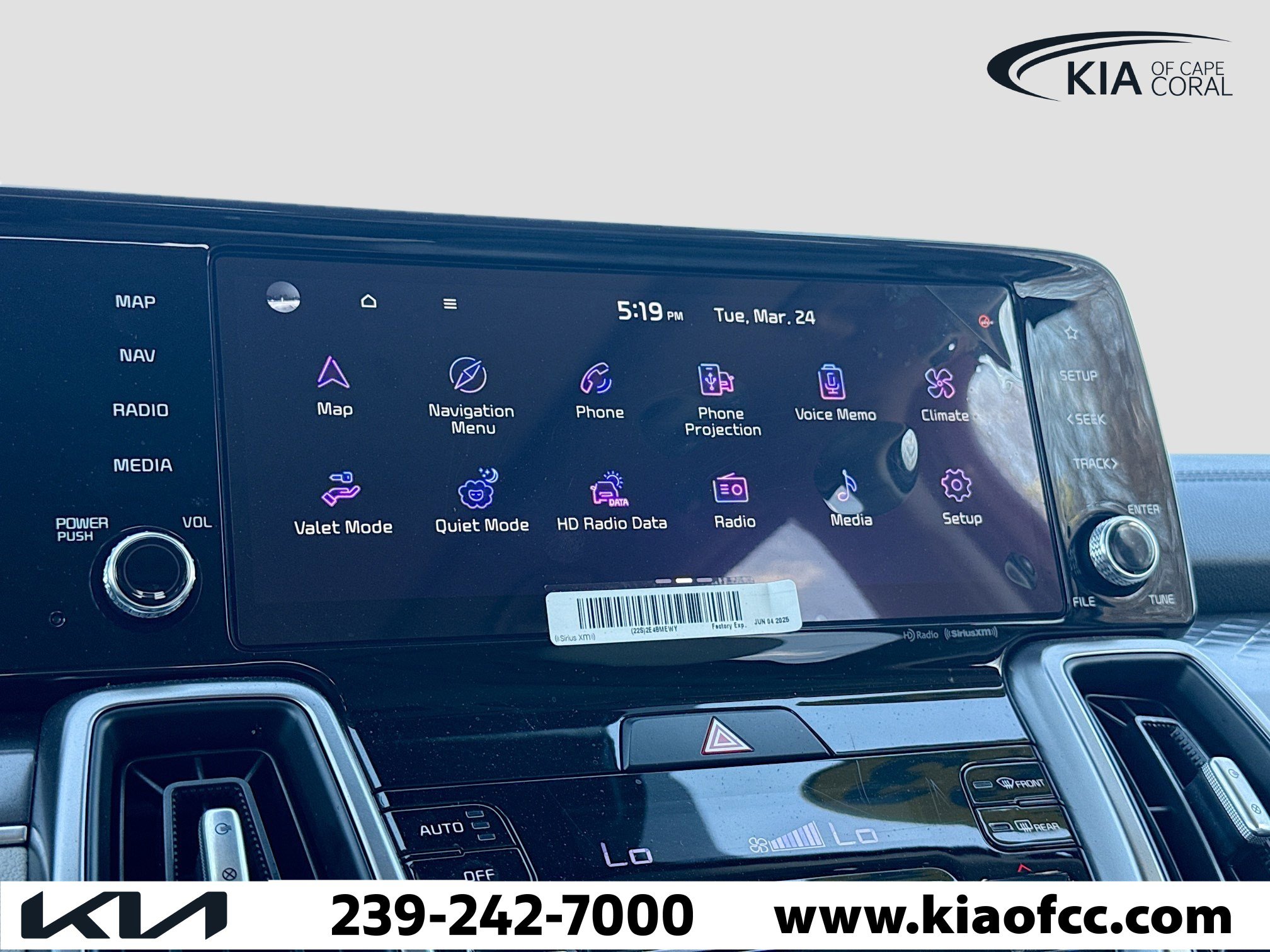 Certified 2023 Kia Sorento S w/ Panoramic Sunroof Package image 31