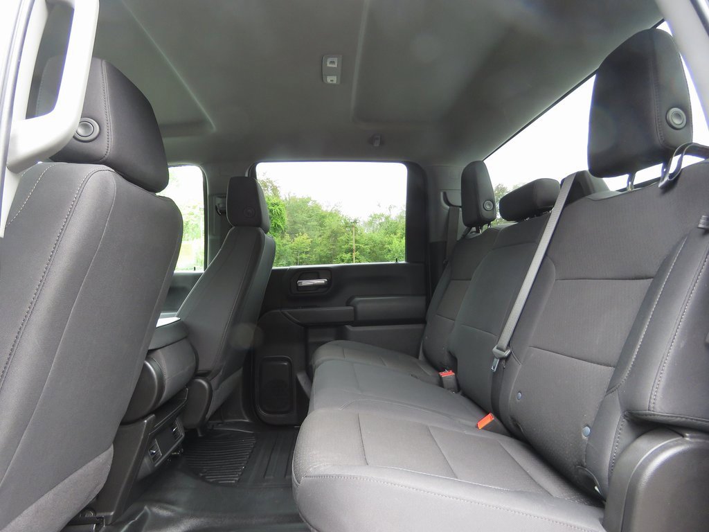 Used 2024 GMC Sierra 3500 Pro w/ Convenience Package image 21