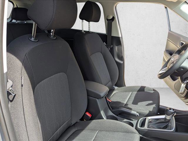New 2026 Hyundai Venue SE FWD image 21