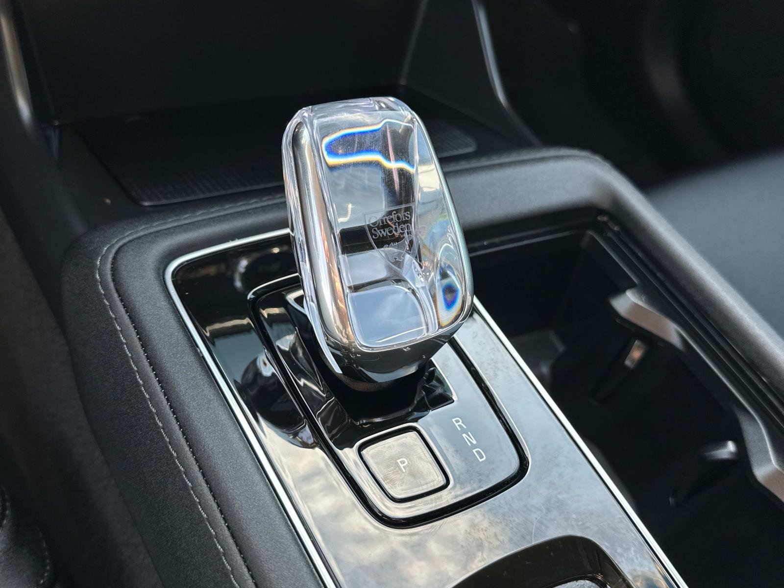 Certified 2025 Volvo XC90 B5 Core w/ Protection Package Premier image 14