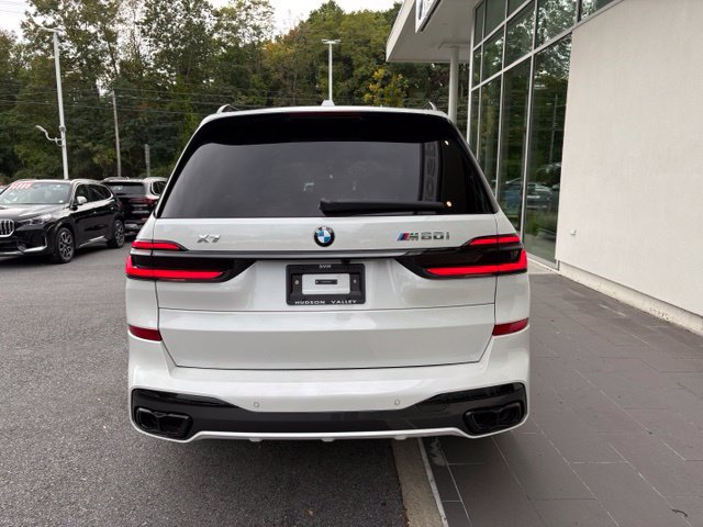 New 2027 BMW X7 M60i AWD/4WD image 8