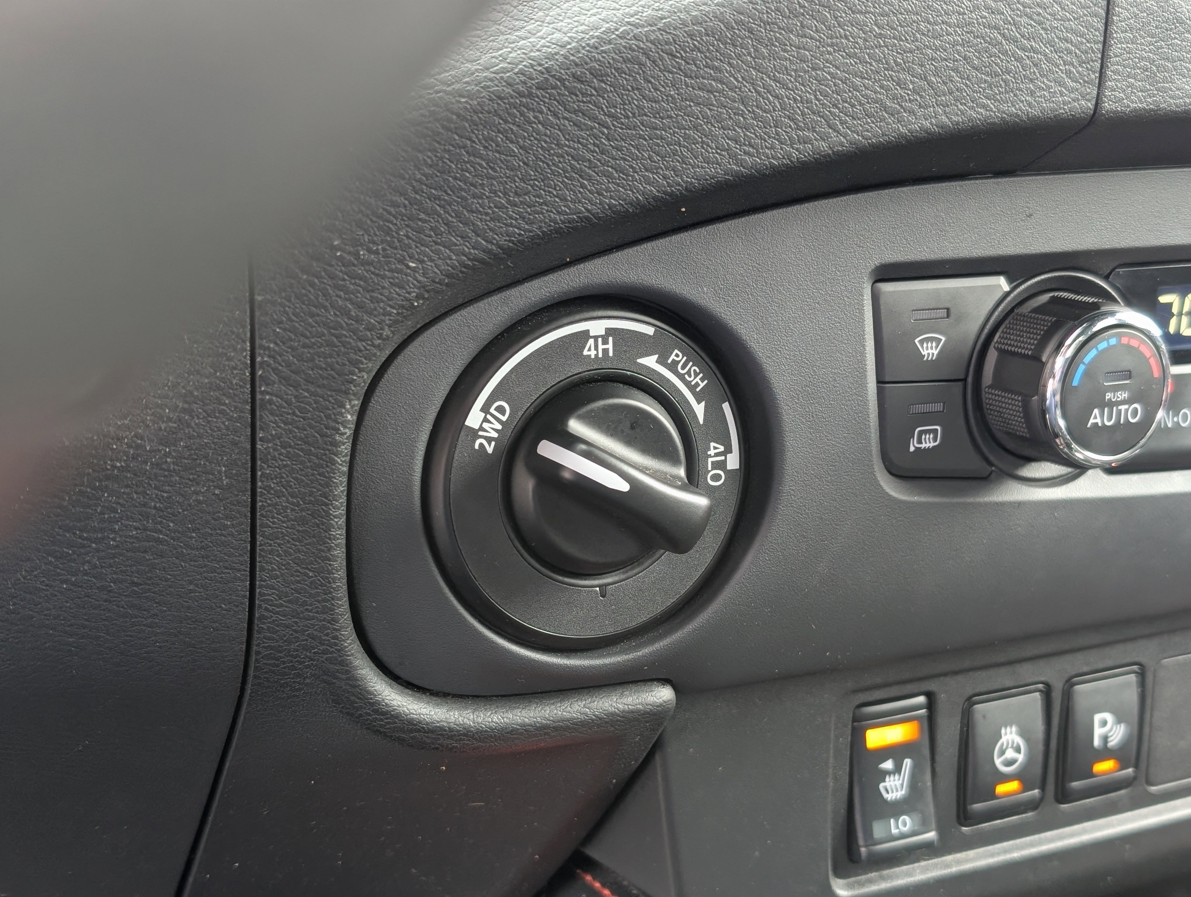 Used 2023 Nissan Frontier PRO-4X w/ Pro Convenience Package image 24