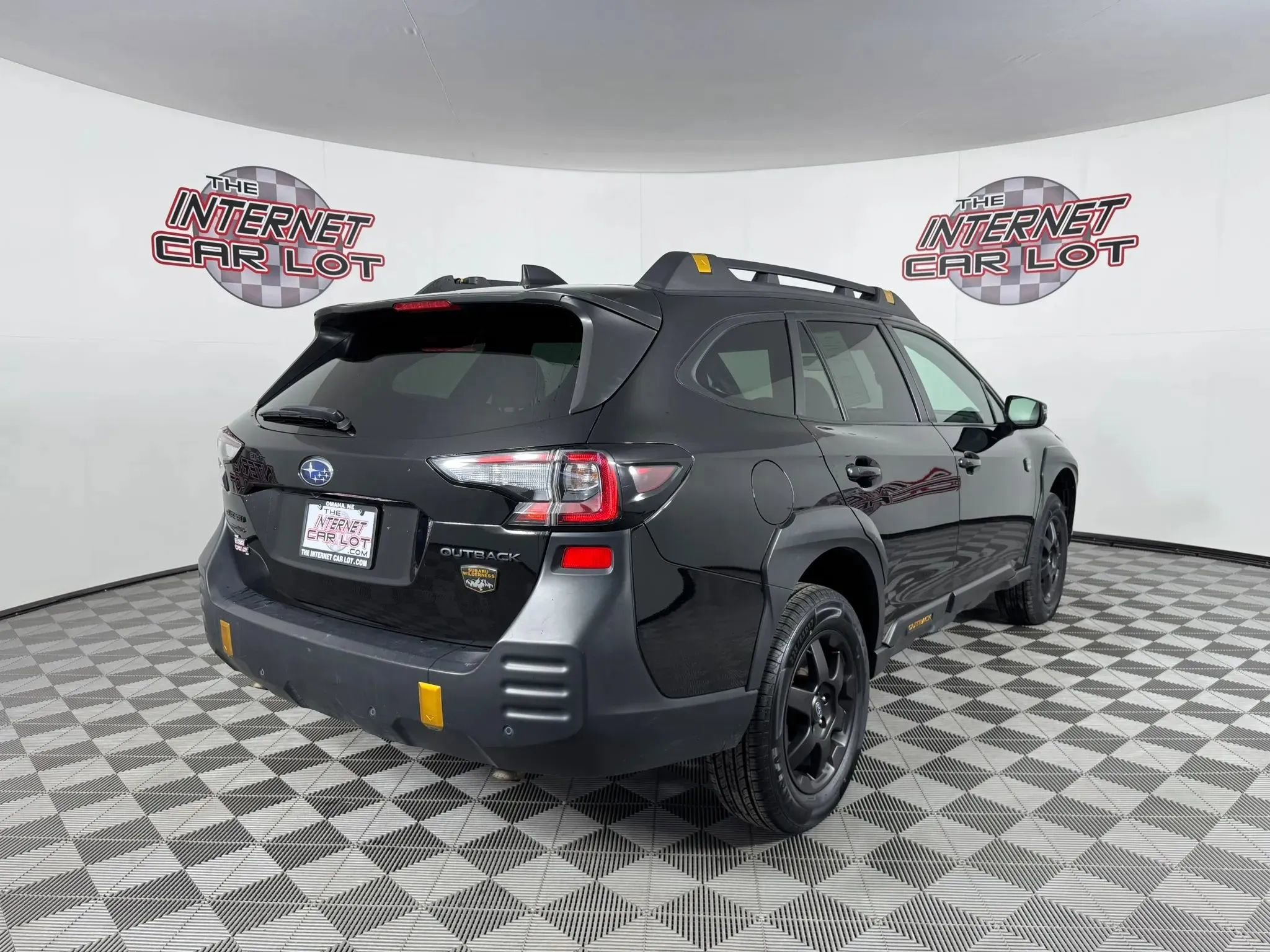 Used 2025 Subaru Outback Wilderness AWD/4WD image 7