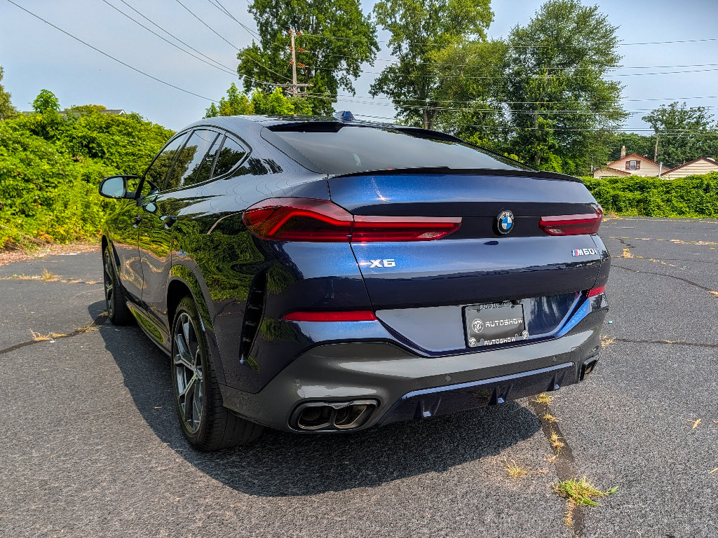 Used 2024 BMW X6 M60i w/ Dynamic Handling Package AWD/4WD image 8