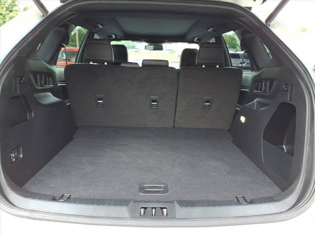 Certified 2024 Ford Edge ST-Line w/ Class II Trailer Tow Package AWD/4WD image 4