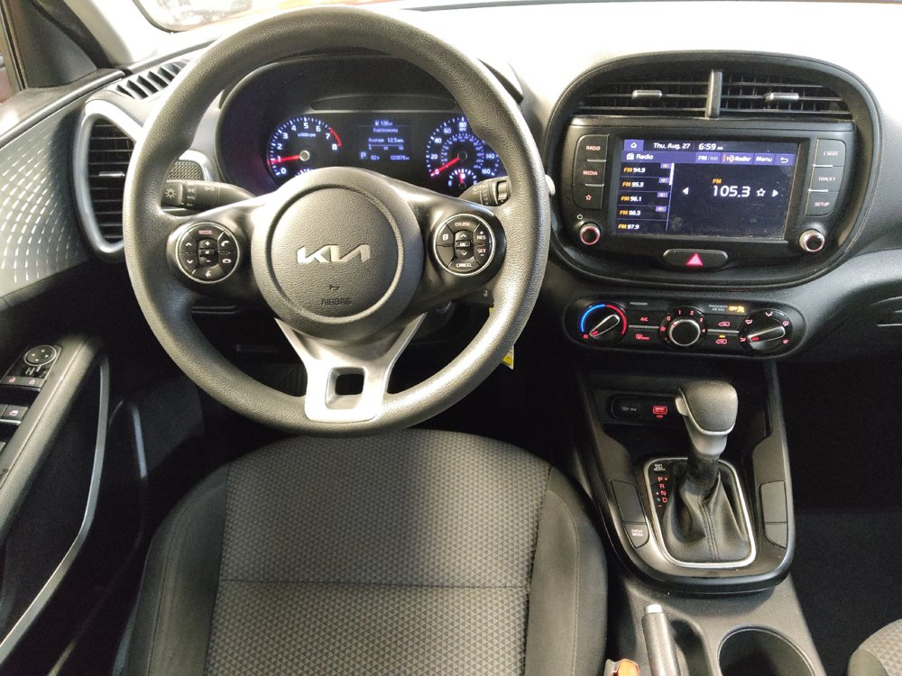 Used 2022 Kia Soul LX FWD image 22