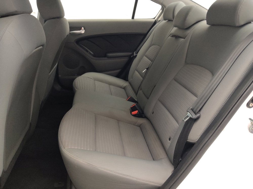 Used 2017 Kia Forte LX w/ LX Popular Package image 18