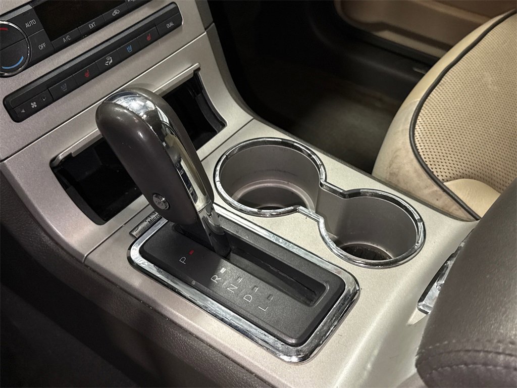 Used 2008 Lincoln MKX 2WD image 17