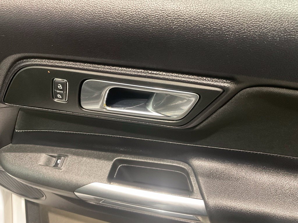 Used 2019 Ford Mustang Coupe w/ Equipment Group 101A RWD image 15