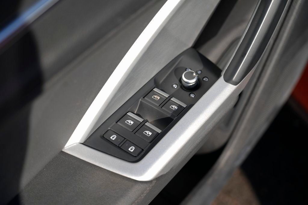 Used 2022 Audi Q3 2.0T Premium Plus image 28