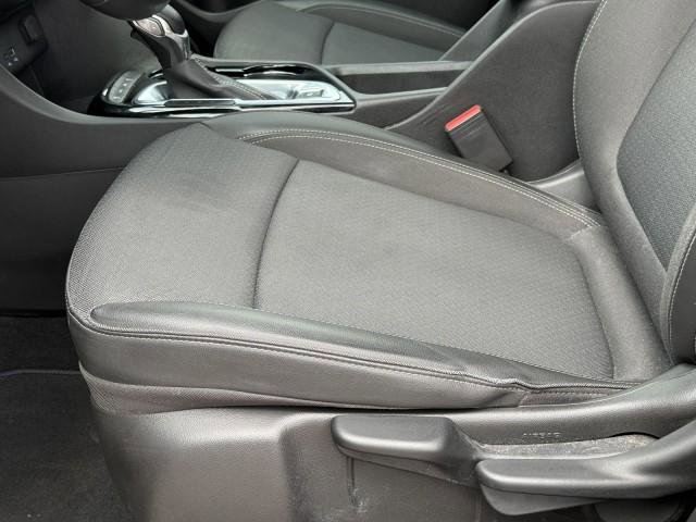 Used 2024 Buick Encore GX Preferred image 17