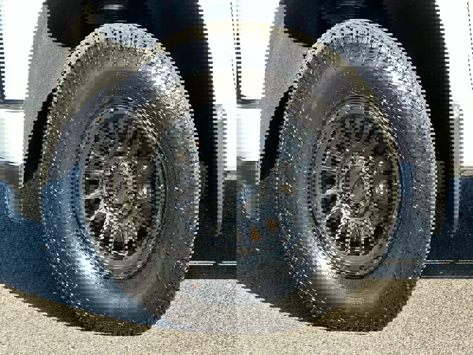 Used 2022 Chevrolet Silverado 1500 RST image 25