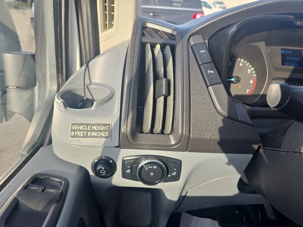 Used 2017 Ford Transit 250 130 Low Roof image 22