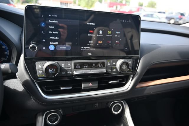 Certified 2026 Toyota Grand Highlander AWD Hybrid image 15