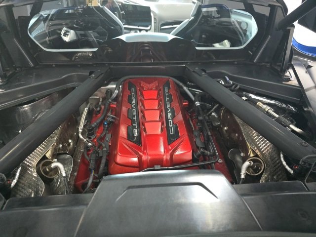 Used 2022 Chevrolet Corvette Stingray Premium Cpe w/ Z51 Performance Package image 9