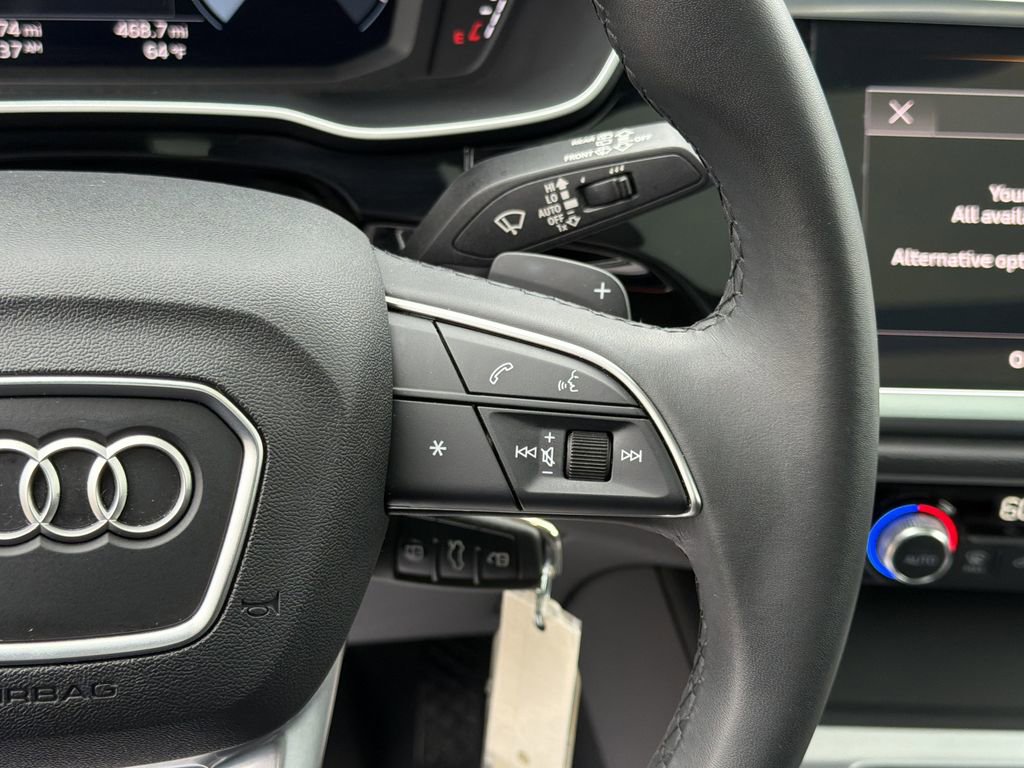 Used 2025 Audi Q3 2.0T Premium image 28