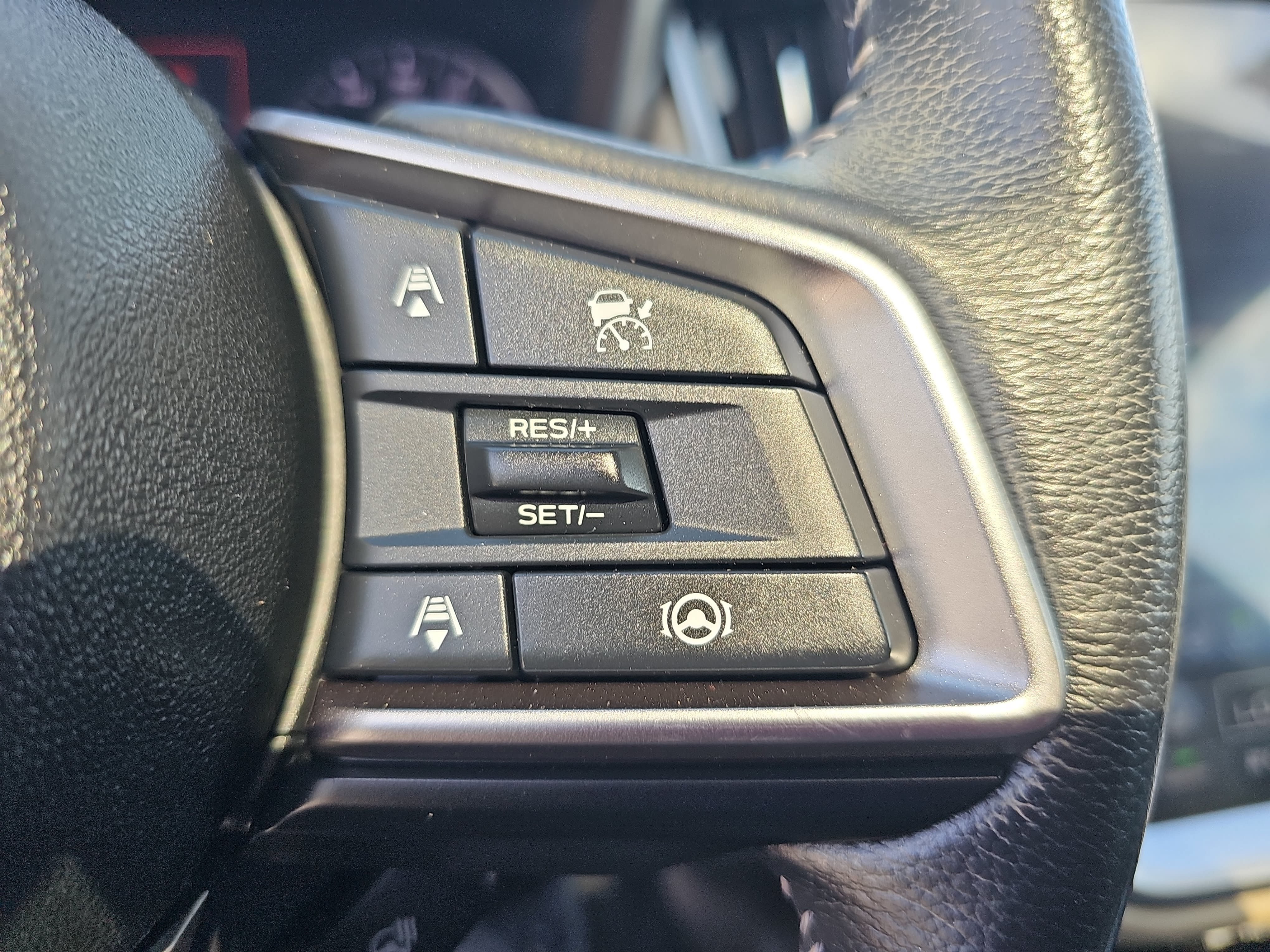 Used 2023 Subaru Outback Limited AWD/4WD image 18