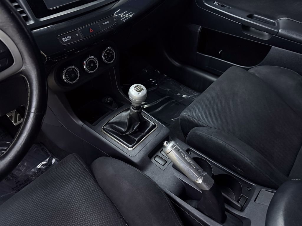 Used 2014 Mitsubishi Lancer Evolution GSR image 13