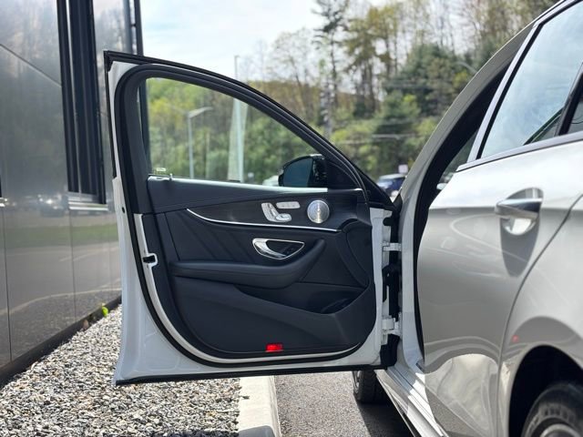 Used 2022 Mercedes-Benz E 53 AMG 4MATIC Sedan image 18