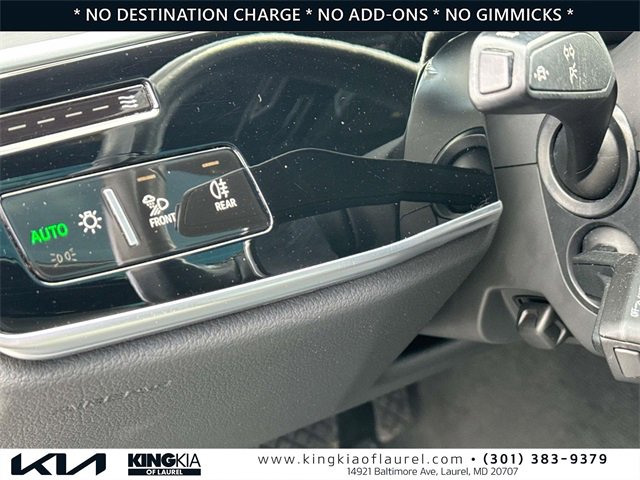 Used 2022 Audi A8 L 3.0T image 14